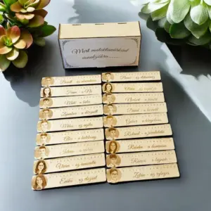 Gravírozott 15cm fa vonalzó